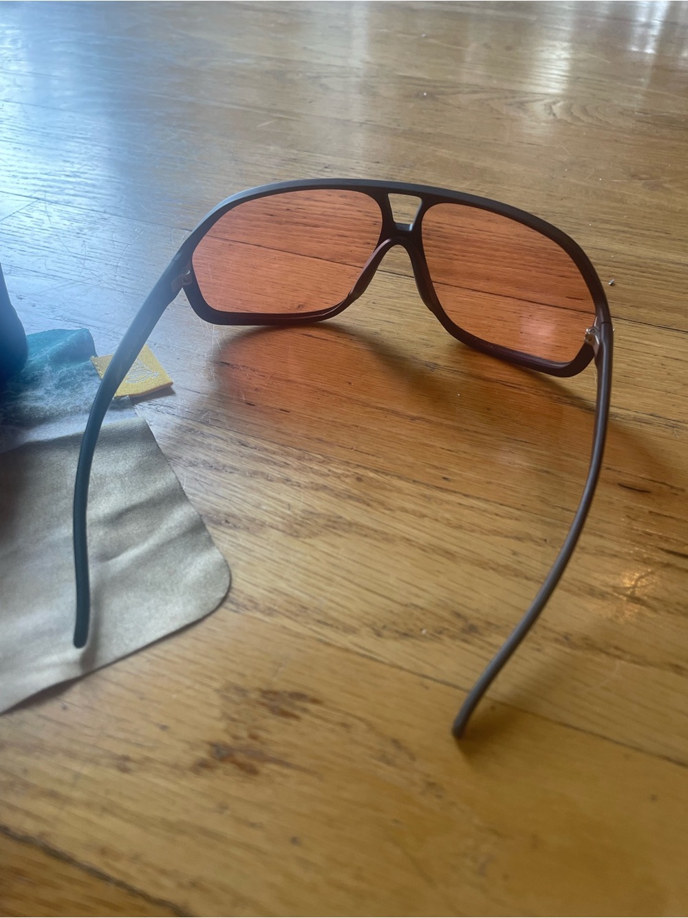 Sunski Velo Sport Sunglasses with Rose Lenses - Picture 4 of 6